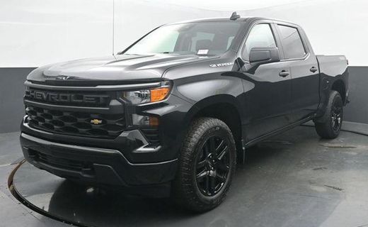 2023 Chevrolet Silverado Custom