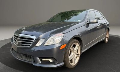 2011 Mercedes-Benz E-Class E550 4 Matic