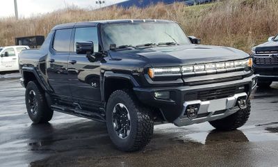 2024 GMC Hummer EV Pickup 2X