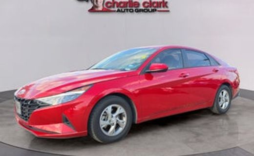 2021 Hyundai Elantra SE
