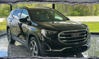 2021 GMC Terrain SLT