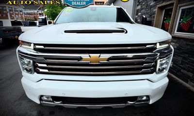 2020 Chevrolet Silverado High Country