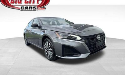 2024 Nissan Altima SV