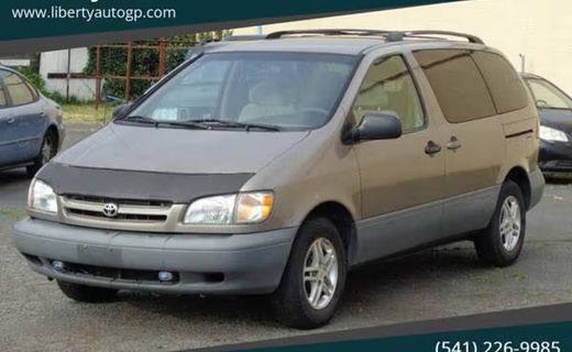 1998 Toyota Sienna