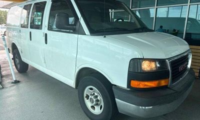 2015 GMC Savana 2500
