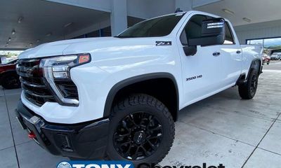 2026 Chevrolet Silverado HD LT