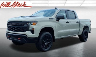 2026 Chevrolet Silverado Trail Boss Custom