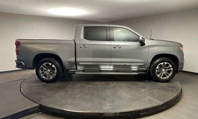 2025 Chevrolet Silverado High Country