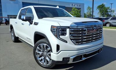 2023 GMC Sierra Denali