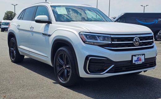 2022 Volkswagen Atlas Cross Sport 4MOTION SEL Black