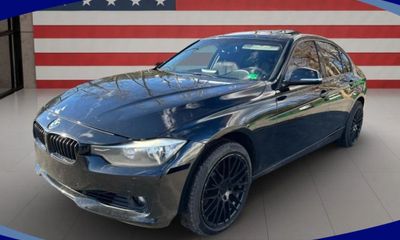 2015 BMW 320i xDrive SA