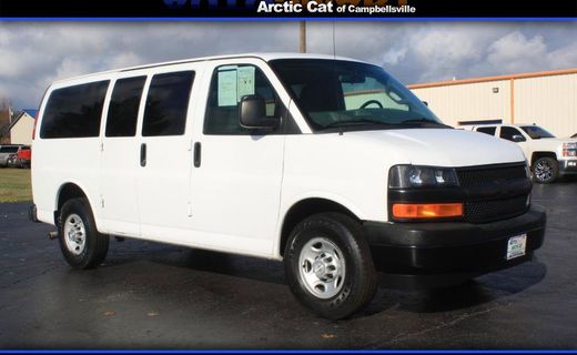 2018 Chevrolet Express LS