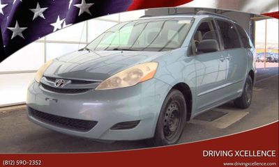 2010 Toyota Sienna CE