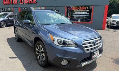 2017 Subaru Outback Limited M R