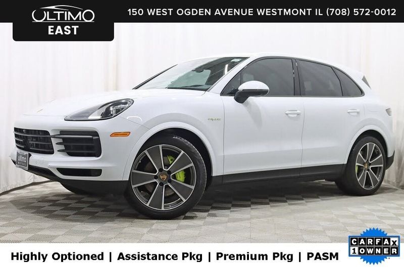 2023 Porsche Cayenne — a typically priced live listing