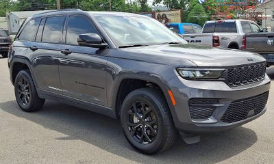 2025 Jeep Grand Cherokee
