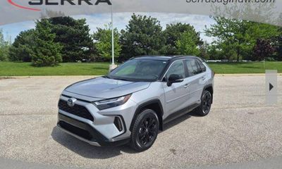 2024 Toyota RAV4 XSE
