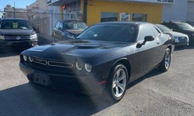 2018 Dodge Challenger SXT