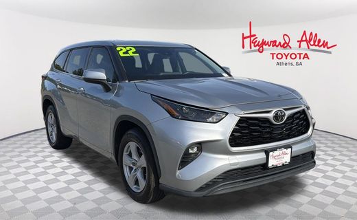 2022 Toyota Highlander LE