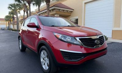 2011 Kia Sportage GL Middle LOW