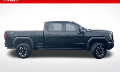 2024 GMC Sierra HD AT4X
