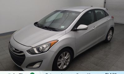2014 Hyundai Elantra STD Style Tech