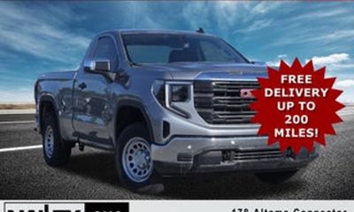 2025 GMC Sierra SLT