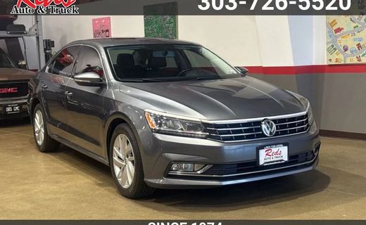 2018 Volkswagen Passat SE
