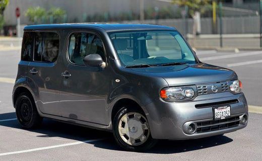 2012 Nissan Cube S