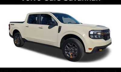 2024 Ford Maverick Lariat Tremor