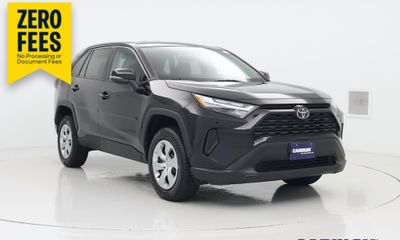 2023 Toyota RAV4 LE
