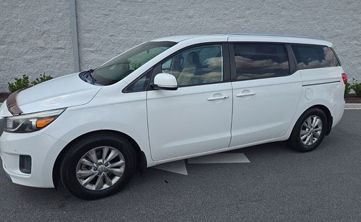 2017 Kia Sedona LX