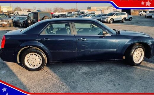 2005 Chrysler 300 Base