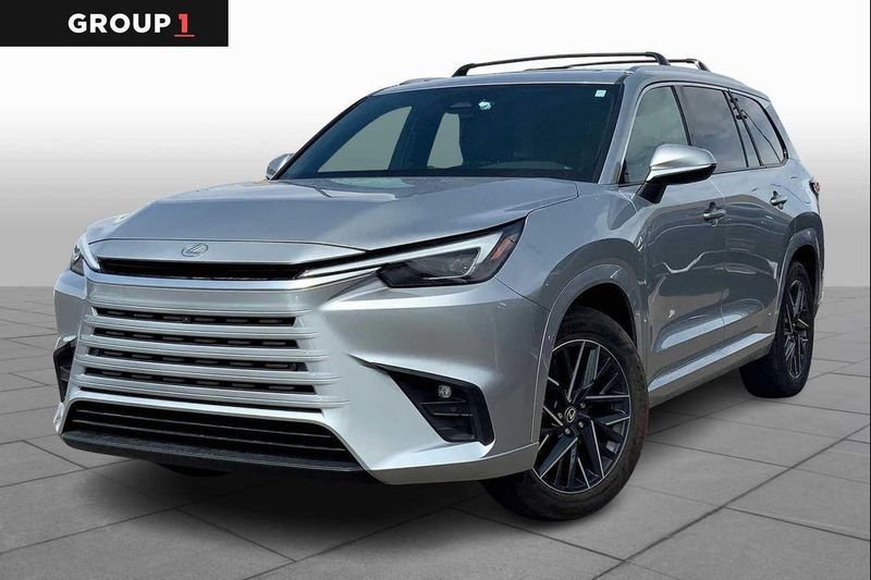 2024 Lexus TX — a typically priced live listing