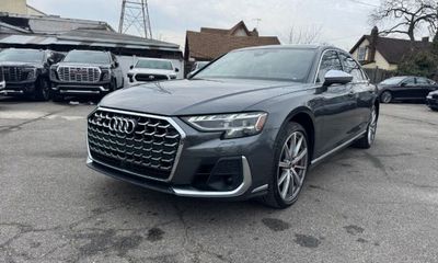 2022 Audi S8 Quattro