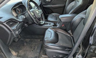 2020 Jeep Cherokee Trailhawk