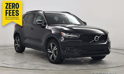 2021 Volvo XC40 R Design