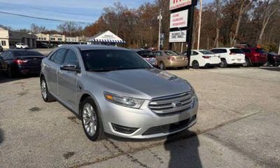 2015 Ford Taurus Limited