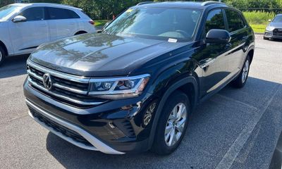 2021 Volkswagen Atlas Cross Sport S