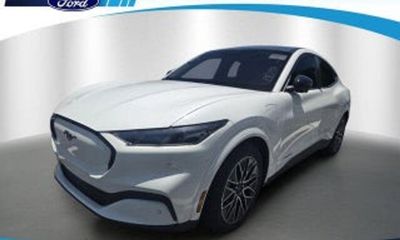 2025 Ford Mustang Mach-E Premium