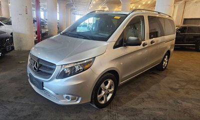 2016 Mercedes-Benz Metris Passenger