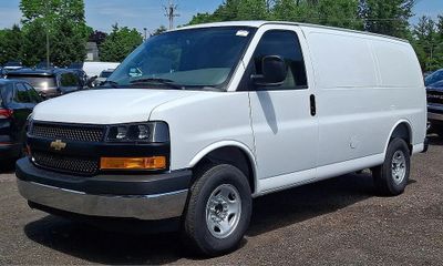 2026 Chevrolet Express 2500