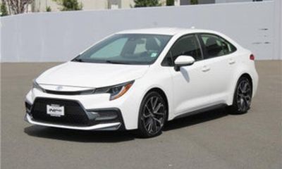 2020 Toyota Corolla SE CVT
