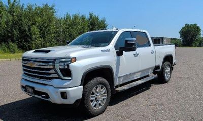 2025 Chevrolet Silverado HD High Country