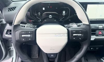 2025 Kia K4 GT Line