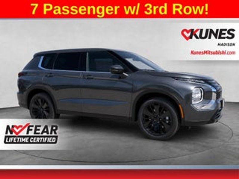 2026 Mitsubishi Outlander — a typically priced live listing