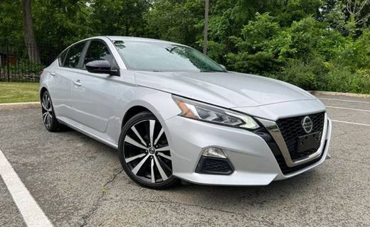 2020 Nissan Altima SR
