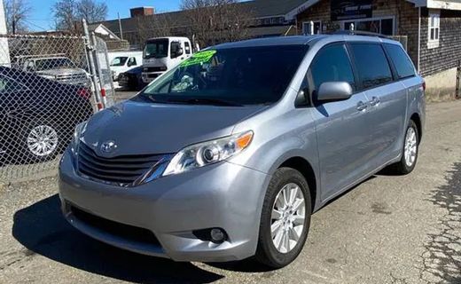 2015 Toyota Sienna XLE