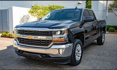2017 Chevrolet Silverado LT