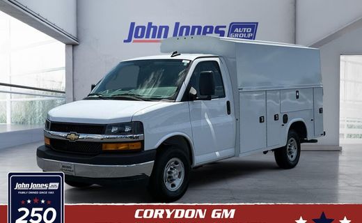 2026 Chevrolet Express 3500 Cutaway 139
